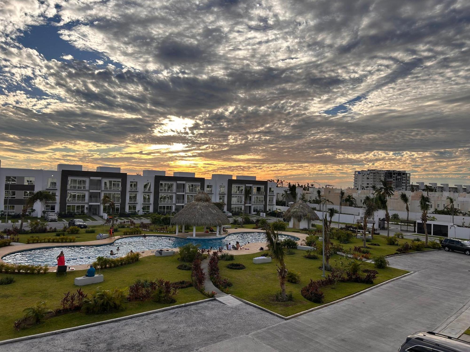 Hermoso Apartamento Con Club De Playa Acapulco Bagian luar foto